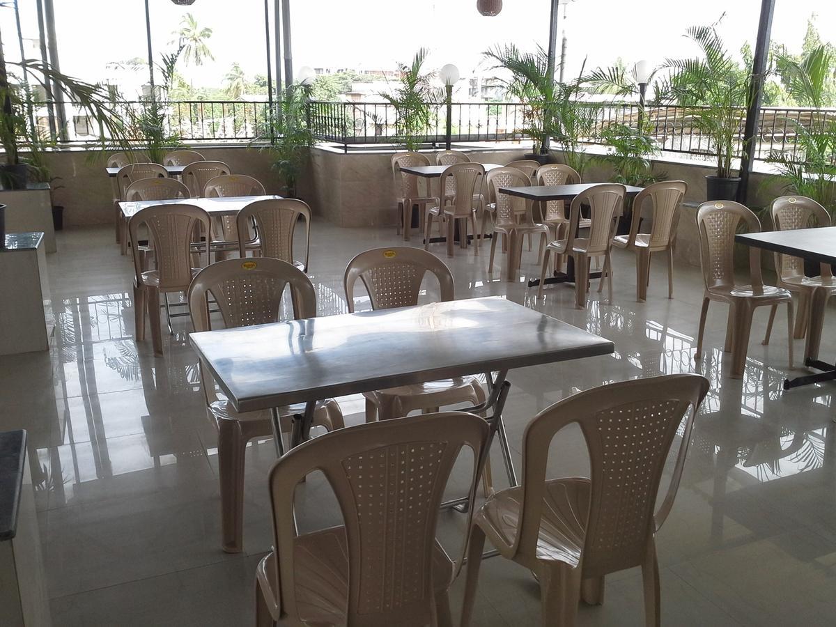 Galaxy Vaibhav Otel Vasai Dış mekan fotoğraf